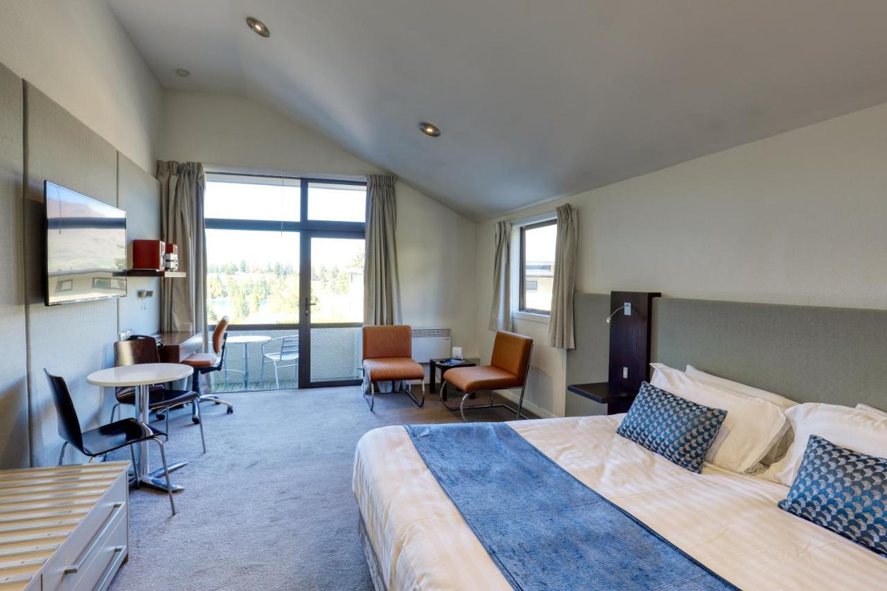 Aparthotel Garden Court Suites&apartments